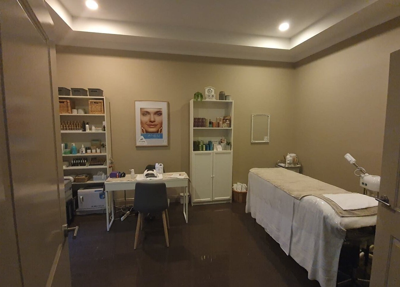 Cozy treatment room at Virtue Beauty Studio, Littlehampton, South Australia, AU, showcasing a serene ambiance.
