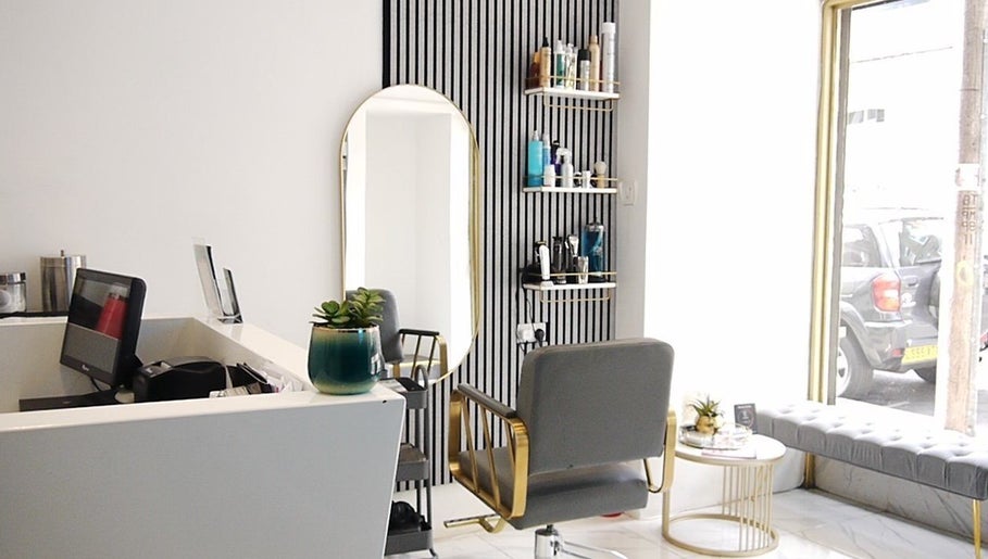 Imagen 1 de Lio Hair Stylist