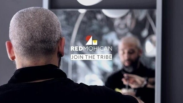 Red Mohican Hair Salon afbeelding 1