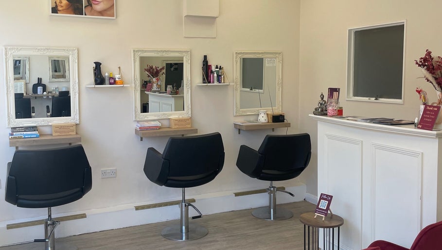 Studio 11 Hair Beauty Wellbeing image 1