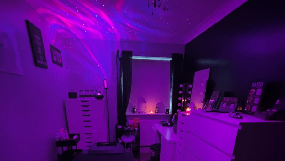 Relaxing purple-lit room at SAHD Spa Clinic - Chopwell, Newcastle Upon Tyne, England, GB for peaceful wellness.