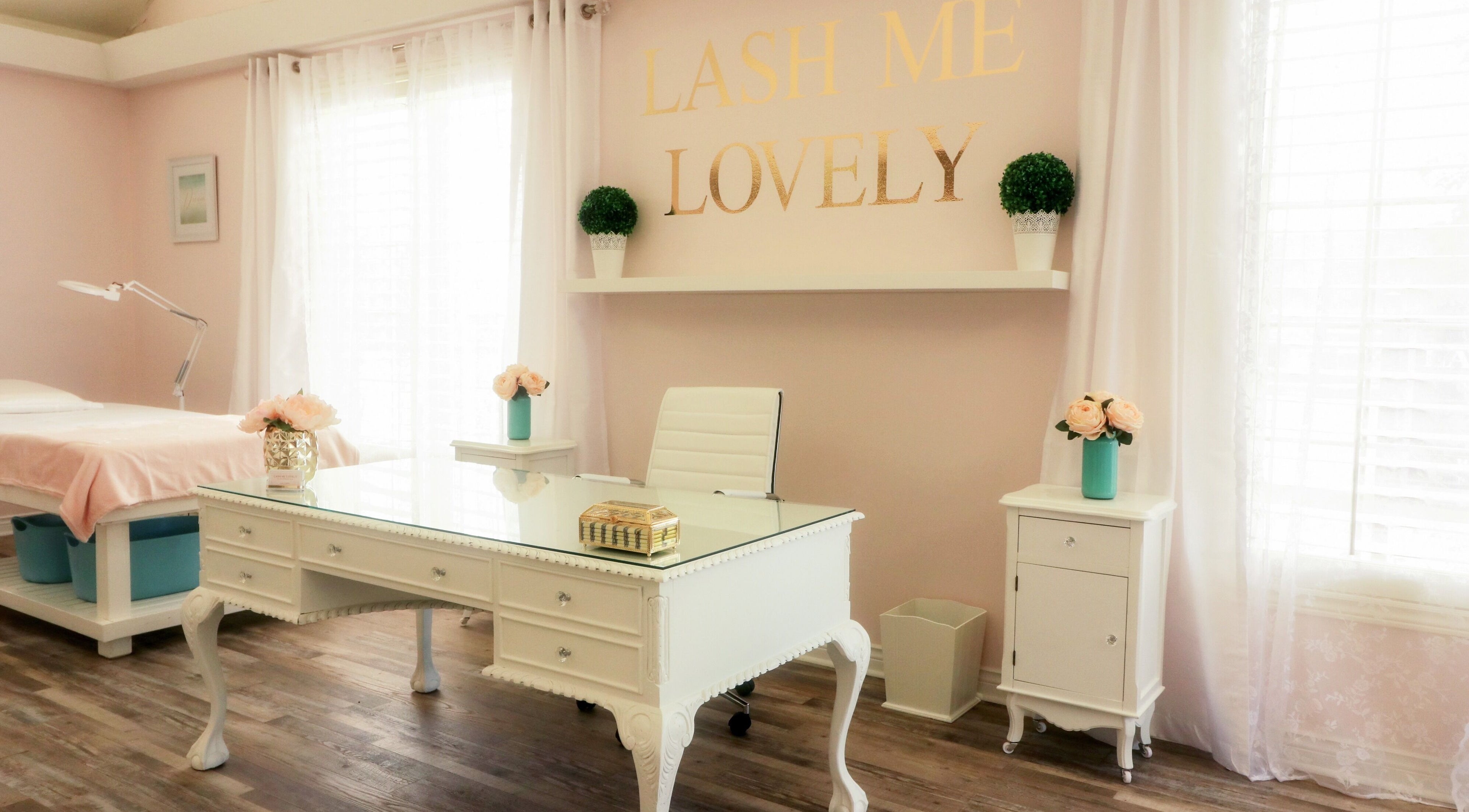 Elegant interior of Lash Me Lovely - Couture Extensions Salon in Waterdown, Ontario, CA with chic decor and luxurious setup.