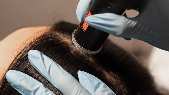 Hair analysis at The Hannah Gaboardi Clinic (Dubai), London, England, GB, highlights precision technology.