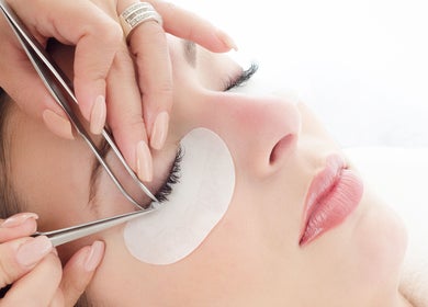 Eyelash extension application at The Lovely Lash Studio SA, Cape Town, Western Cape, ZA.