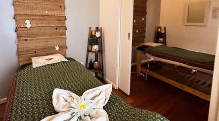 Tranquil massage room at Natural Thai Massage & Skincare, Melbourne, Victoria, AU. Relaxing ambiance and decor.