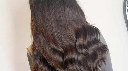 Helen Kemp Hair Extensions afbeelding 2