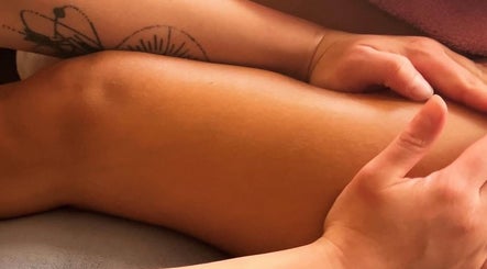 Massage therapy session at Leyla’s Holistic Therapies in St Albans, England, GB promoting relaxation.