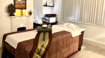 Jirapon Thai Massage