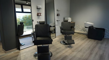 Blend Barber Studio