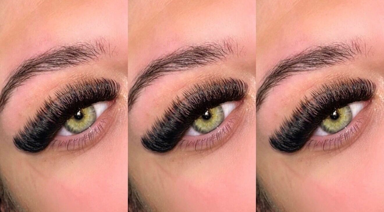 Close-up of luxurious lashes at Cobeautystudio, Church Warsop, England, GB.