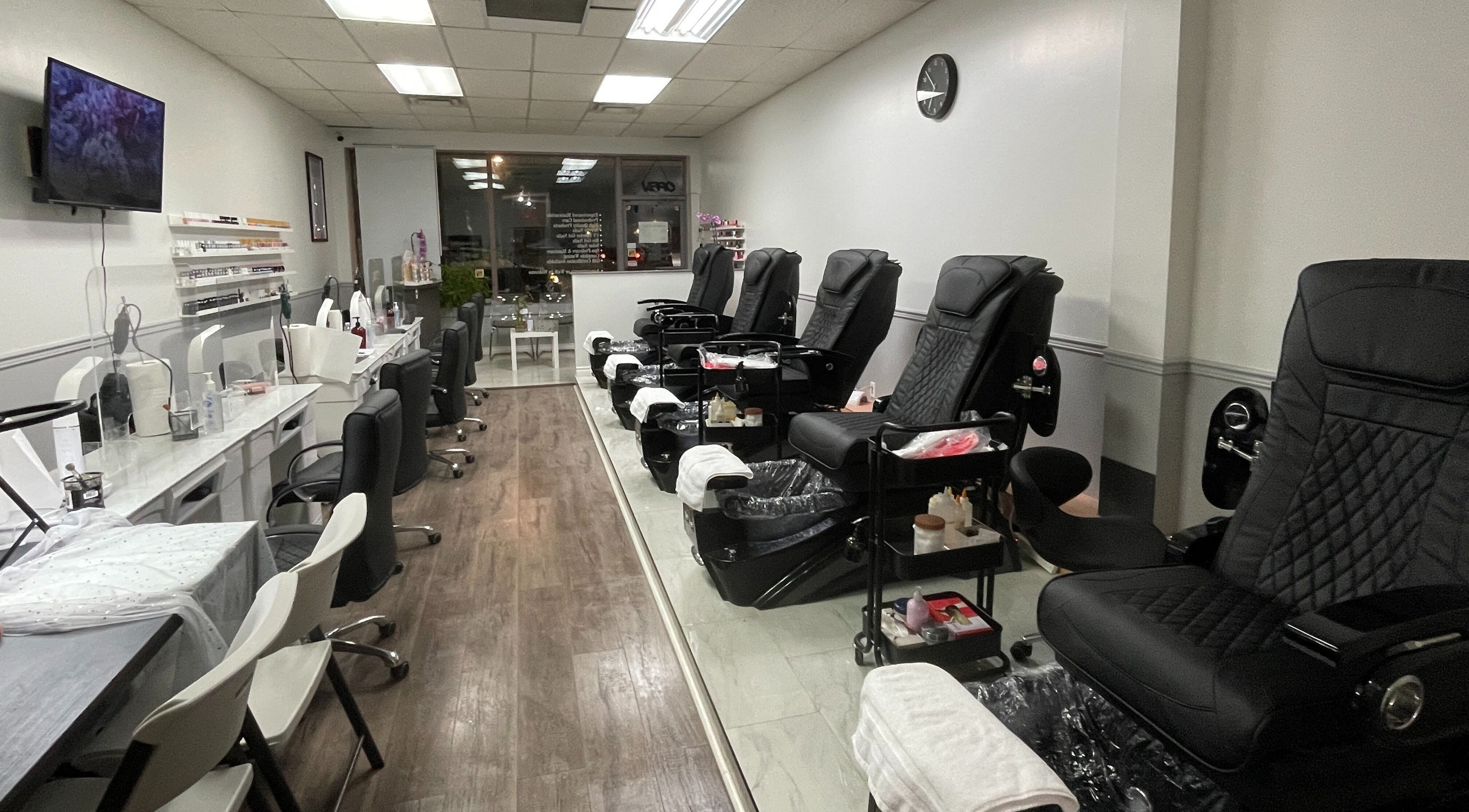 Modern manicure and pedicure stations at Gloss 'n Blink Nails Salon St.Catharines, St. Catharines, Ontario, CA.