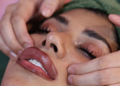 Relaxing facial massage at PMC Beauty & Herbs in Shah Alam, Selangor, MY.