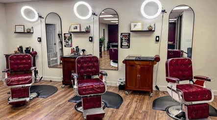 Z’z Barber Lounge