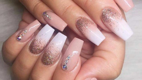 Luxury Nails and Spa Hillcrest
