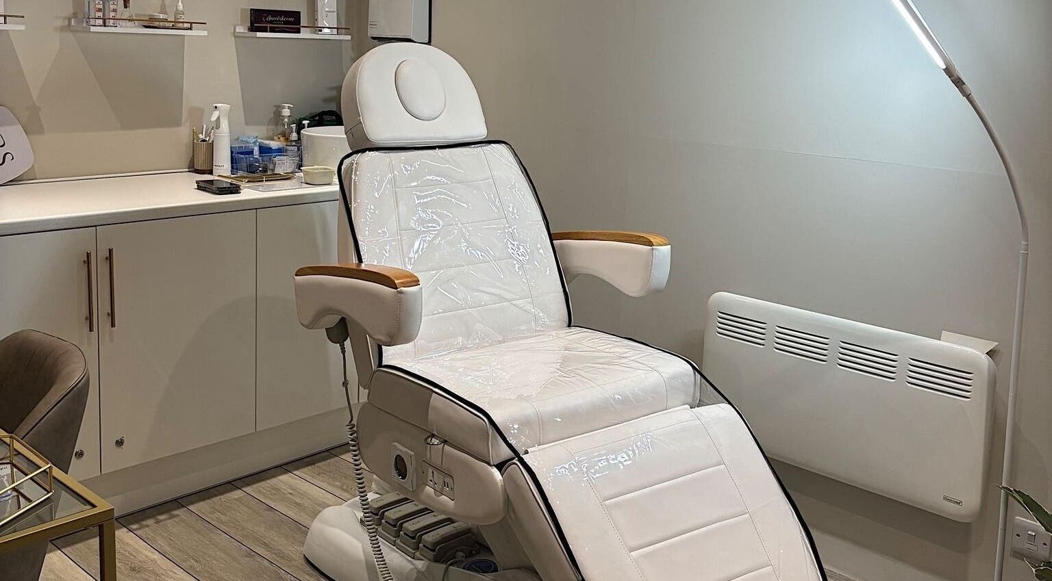 Modern treatment chair at DR.S Clinic in Prestwich, England, GB. Ideal for wellness and beauty services.