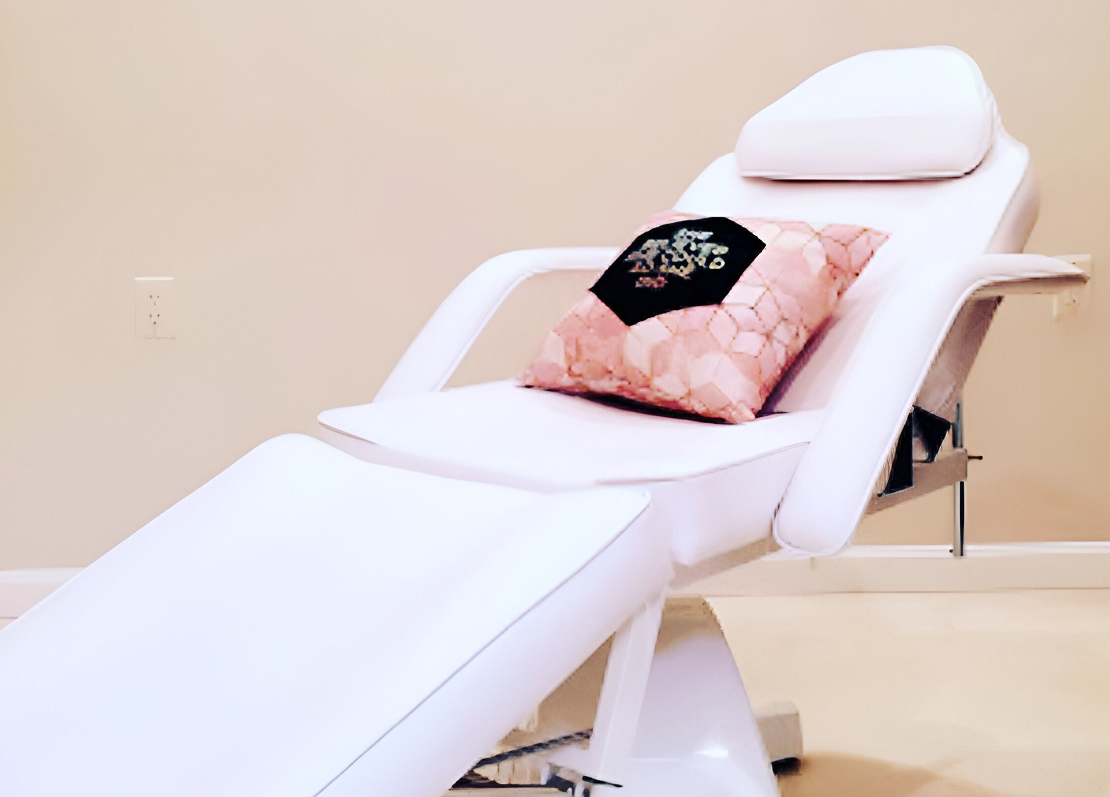 Luxury treatment chair at Salon Secora in Saugus, Massachusetts, US, offering ultimate relaxation.