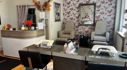 Totally Polished Beauty & Nails in Drighlington, England, GB: Cozy nail salon interior with stylish decor.