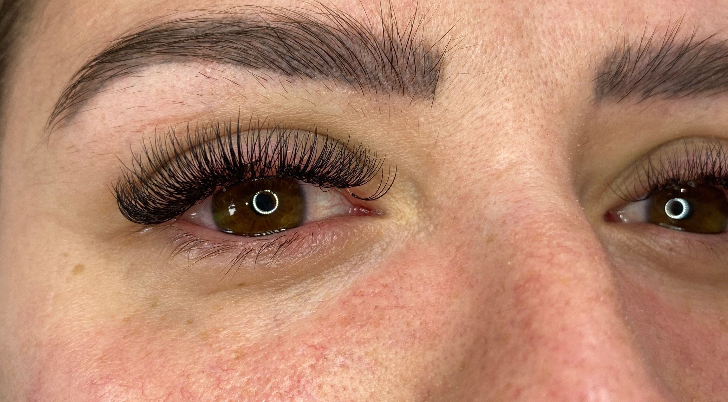 Close-up of eyelash extensions at Belles Beauty, Hemel Hempstead, England, GB, showcasing precision and elegance.