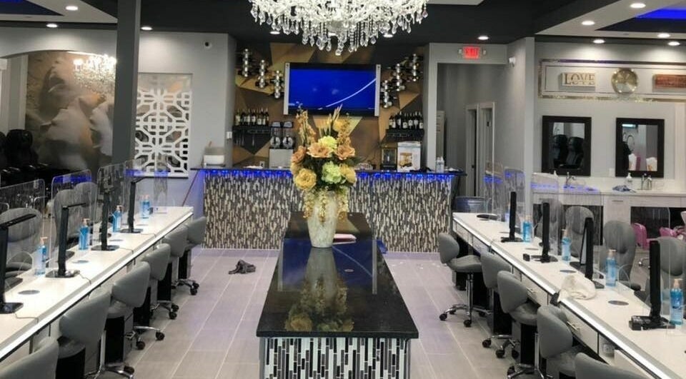 Luxurious interior of GrandLux Nails Spa in Round Rock, Texas, US with elegant decor and modern styling.