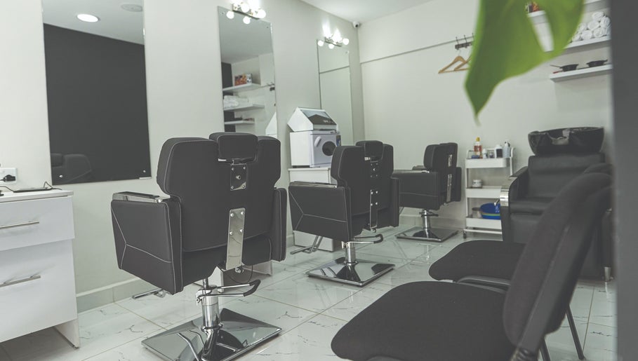Arden Spa & Barbershop image 1