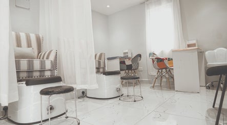 Arden Spa & Barbershop image 2