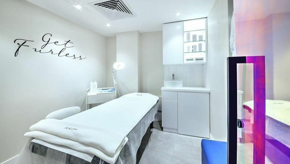 Calm treatment room at Furless Permanent Coca Cola Arena- SZR in Dubai, AE for wellness services.