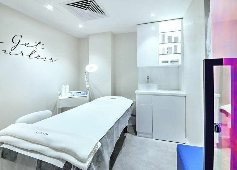 Calm treatment room at Furless Permanent Coca Cola Arena- SZR in Dubai, AE for wellness services.