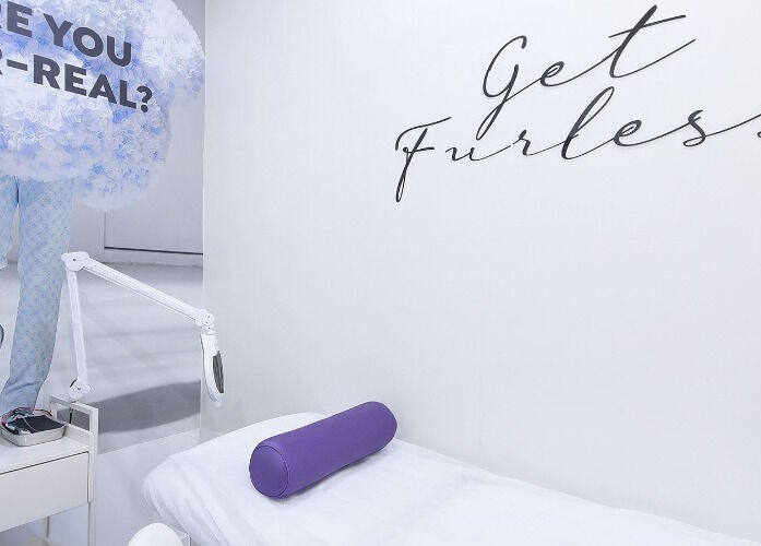 Relaxing treatment room at Furless Permanent Muroor Road (Abu Dhabi/Electrolysis), Abu Dhabi, AE.