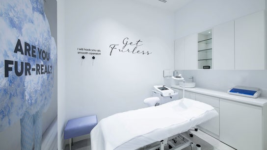 Furless Permanent Rabdan Mall (Abu Dhabi/Electrolysis)