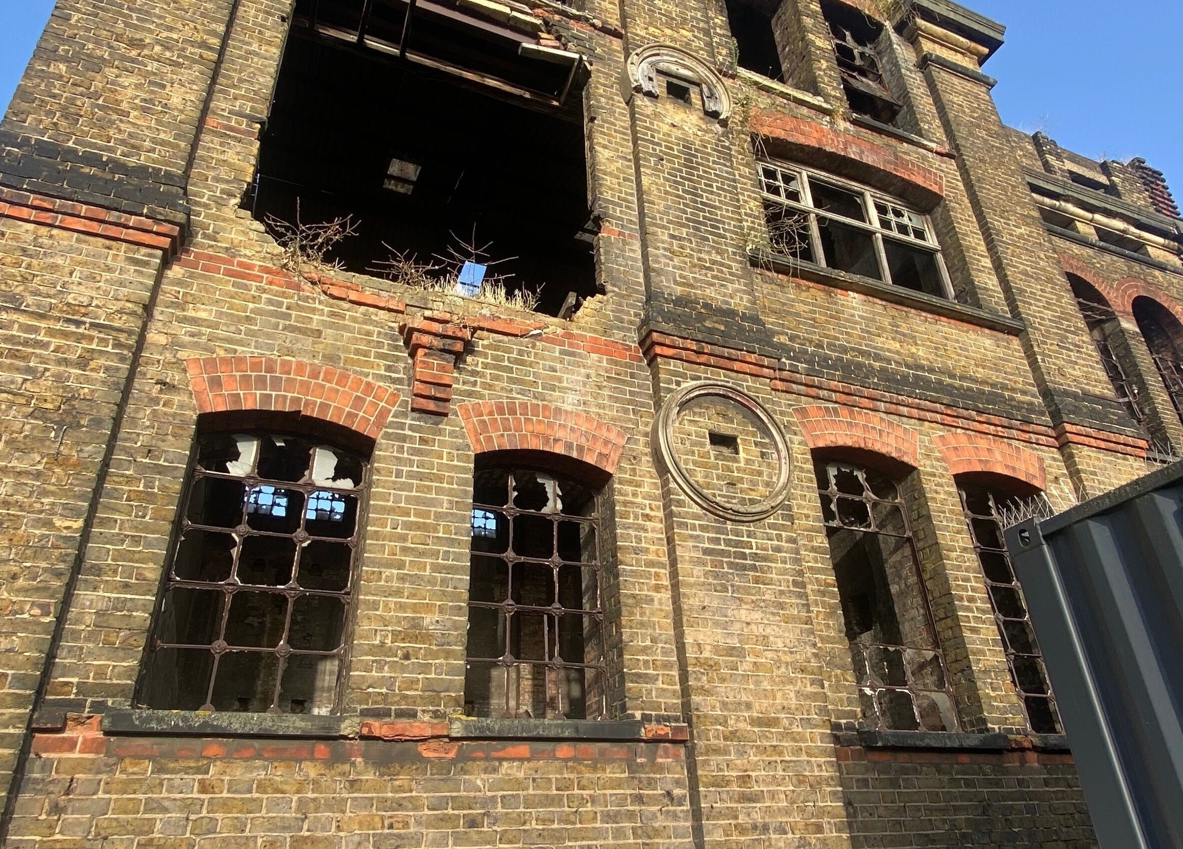 Vintage brick building exterior near Asma Docrat London (London Fields | Shoreditch), London, England, GB.