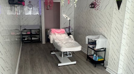 Εικόνα Cathy's Beauty Hut 2