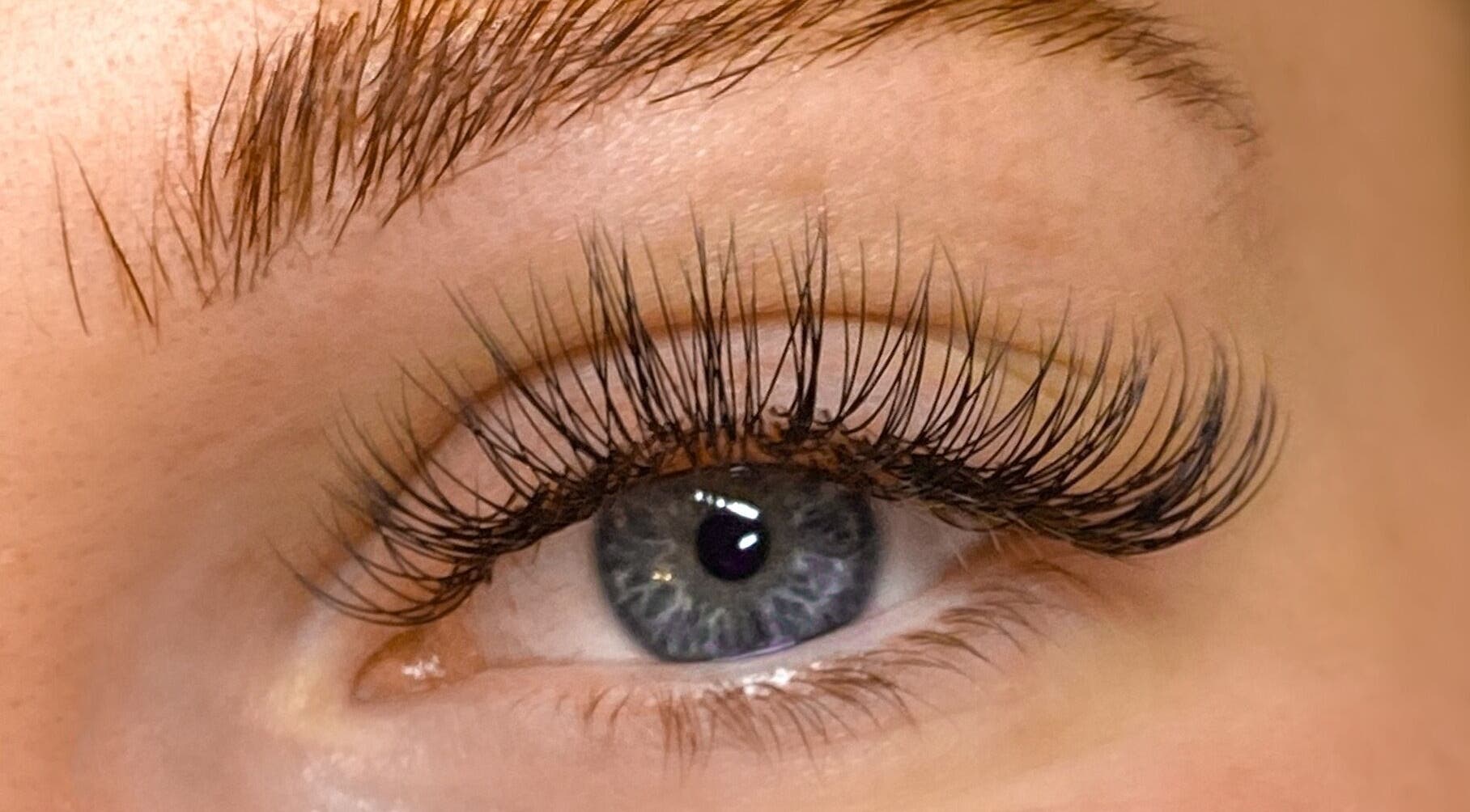 Close-up of eyelash extensions at Lash Hut Tunbridge Wells, Royal Tunbridge Wells, England, GB.
