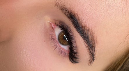 Imagen 3 de Pretty Lashed Thing