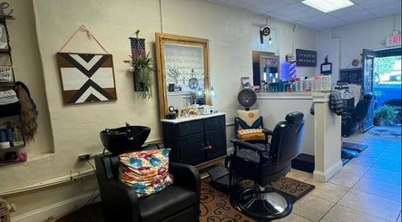 Image de More Good Hair Days Salon 2