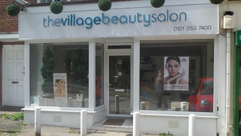 The Village Beauty Salon kép 1