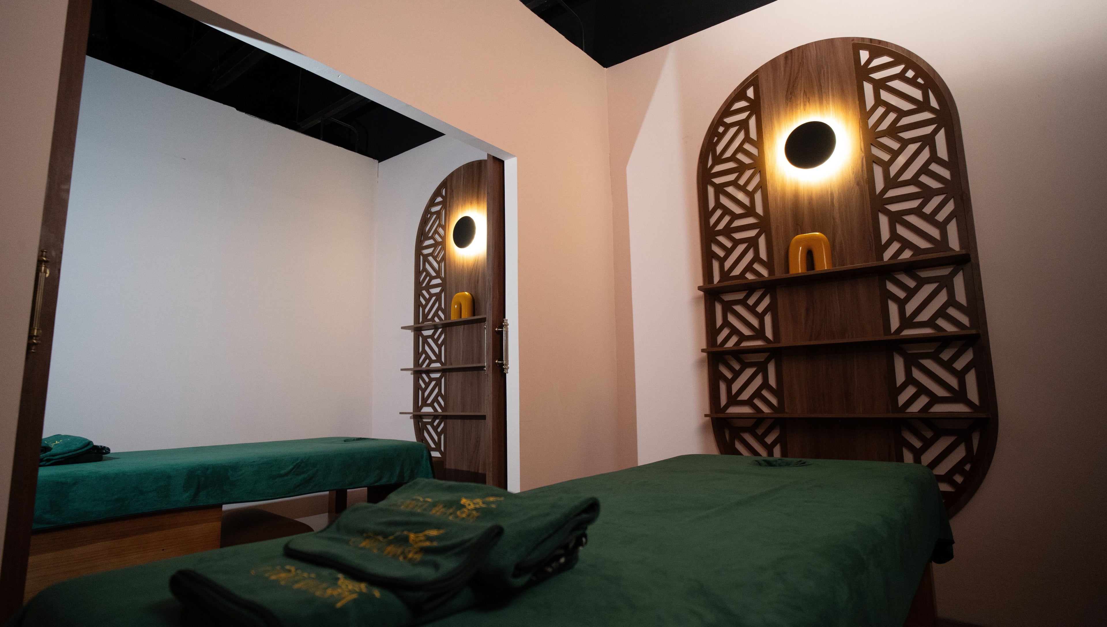 Luxurious treatment room at LAWA LAWA SPA @Komtar JBCC in Johor Bahru, Johor Darul Ta'zim, MY.