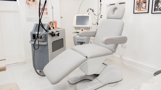 Diamond Skin Doctor Led Aesthetic And Laser Clinic - Knightsbridge