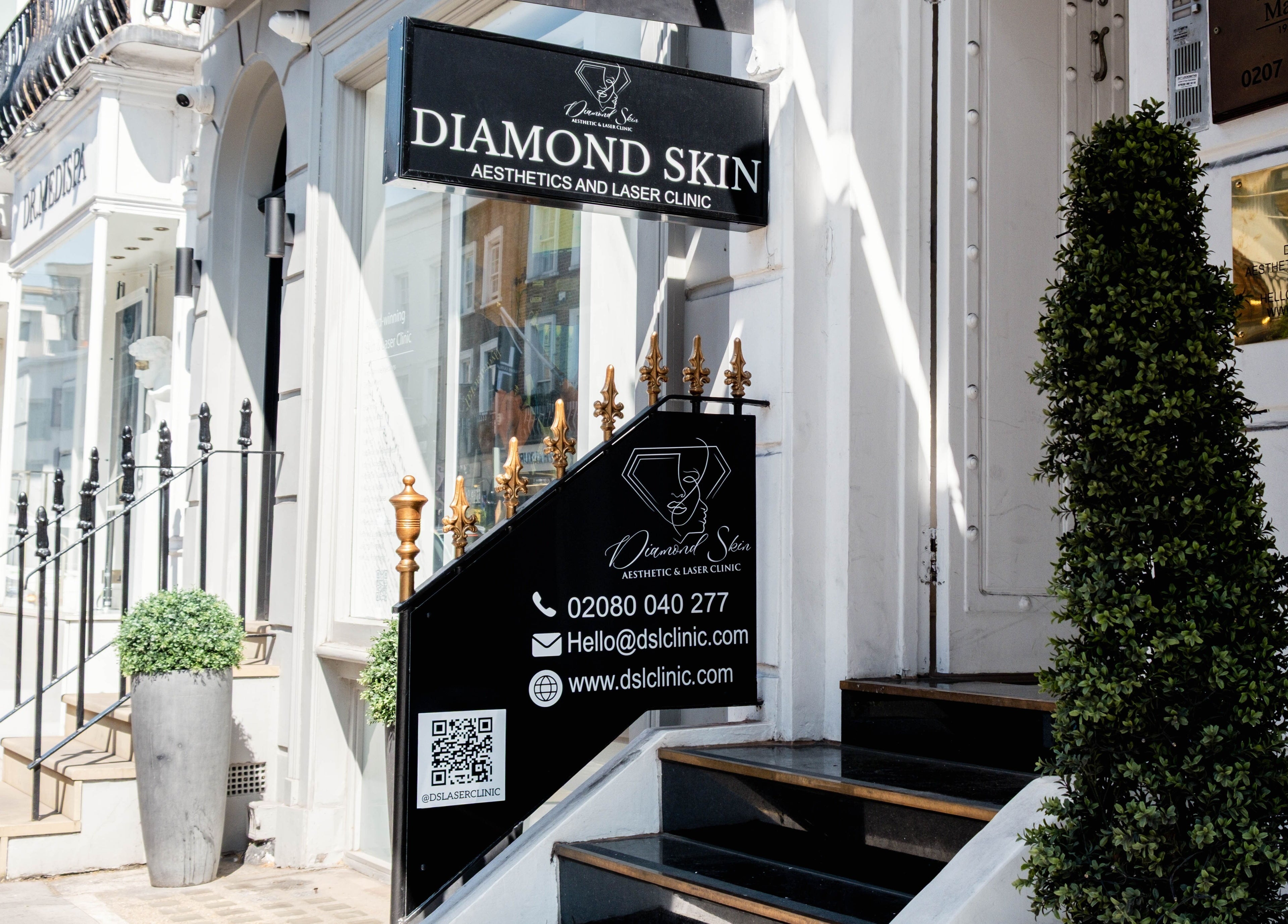 Front entrance of Diamond Skin Doctor Led Aesthetic And Laser Clinic - Knightsbridge in London, England, GB.