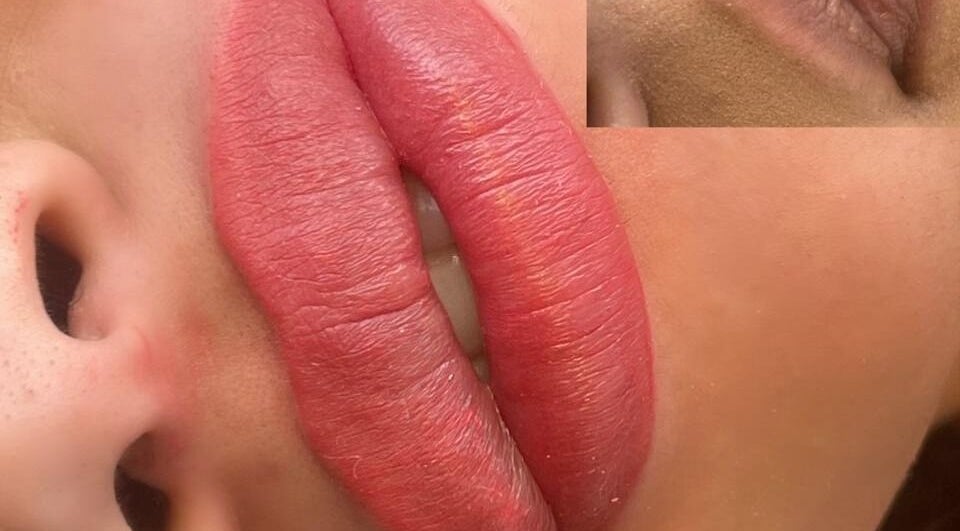 Close-up of vibrant lips highlighting S'thetics beauty services, Cape Town, Western Cape, ZA.