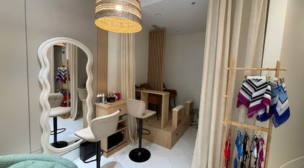 Miami Nail Room @ K Studio 3paveikslėlis