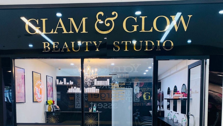 Glam & Glow Beauty Studio kép 1