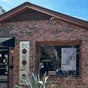 Hair Knowlogy & Earthmuffin Spa