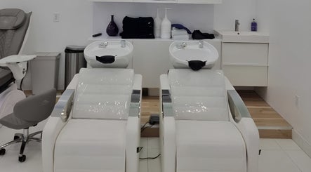 Salon Glo Valencia slika 2