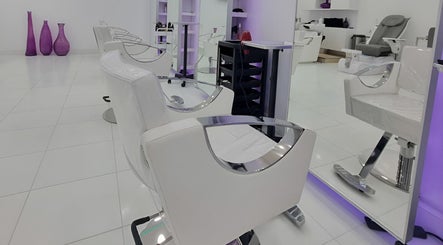 Salon Glo Valencia slika 3