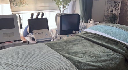The Radiance Clinic