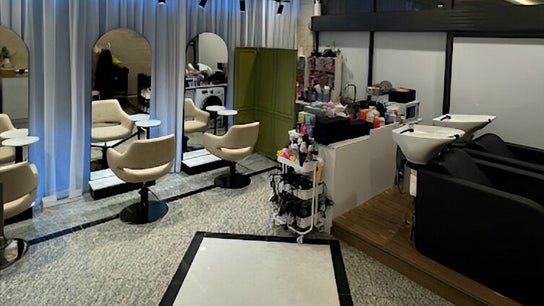 Loa Hair Salon