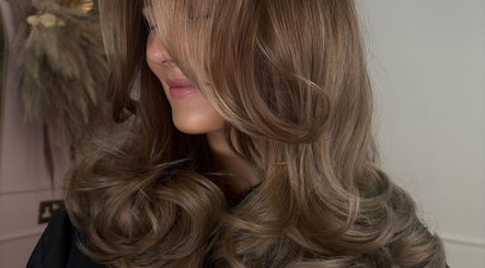 Halo hair image 3
