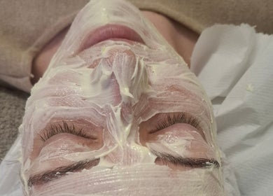 Facial treatment at JustBe Aesthetics Skin Clinic, Cape Town, Western Cape, ZA. A soothing skincare regimen.