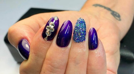Custom Claws By Simi B image 2