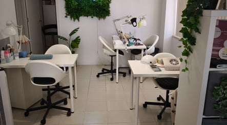 Уютный интерьер Clube de Beleza - Cabeleireiro Estética в Амадора, Лиссабон, Португалия.